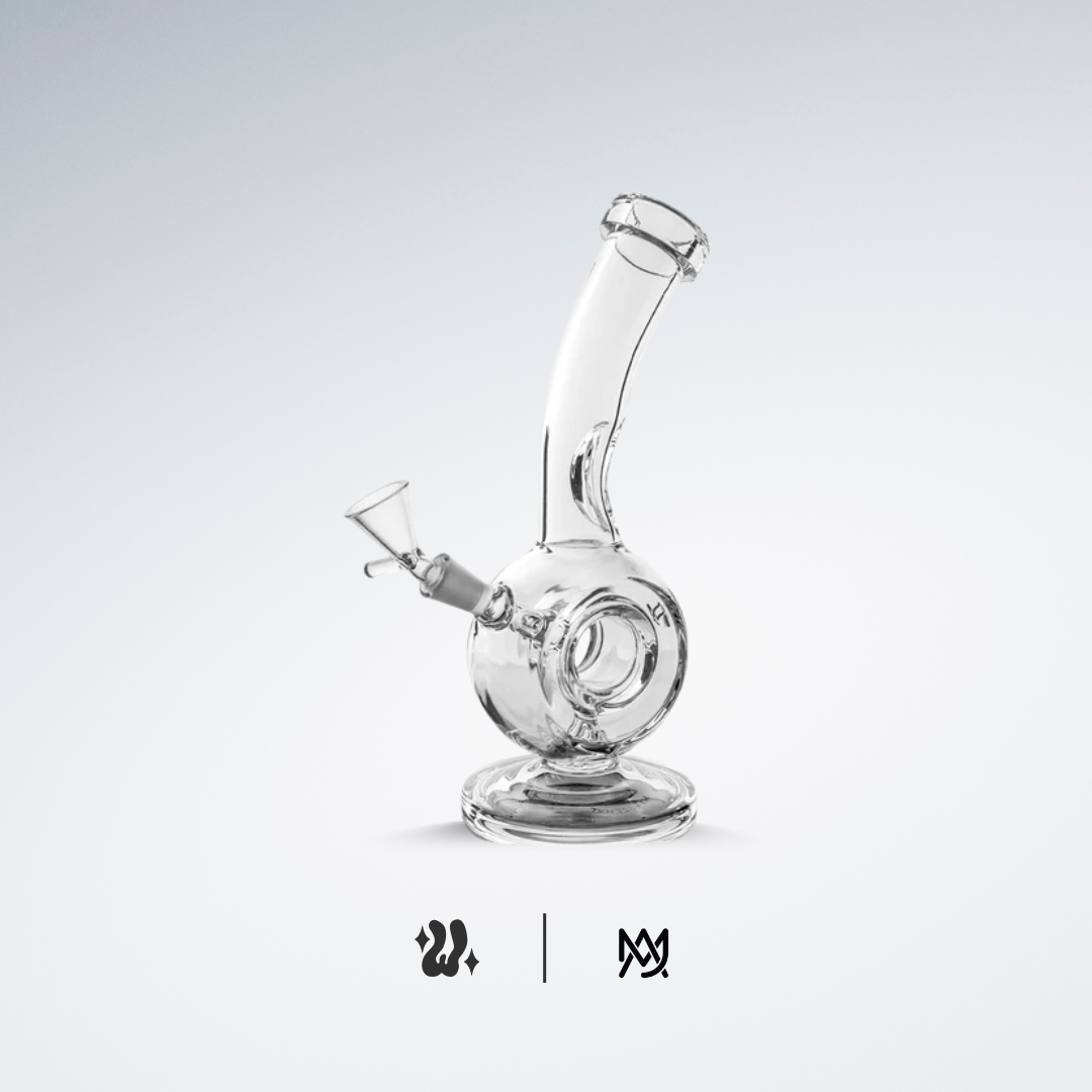 Saturn Mini Bong by MJ Arsenal, handcrafted borosilicate glass design for a smooth and flavorful smoking experience.